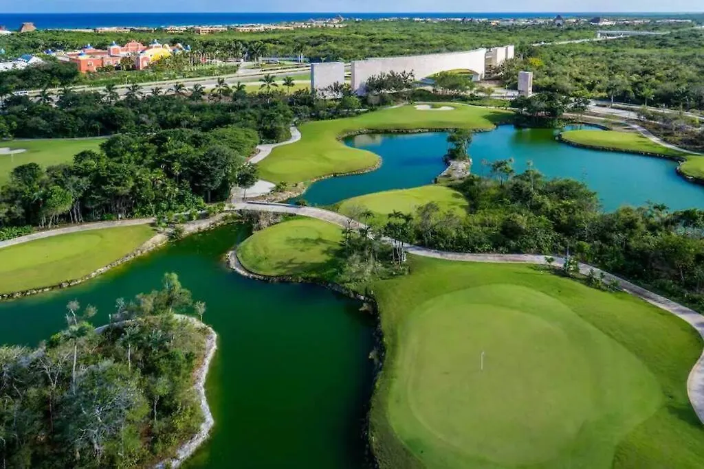 Tranquility Oasis Apartment Chetumal
